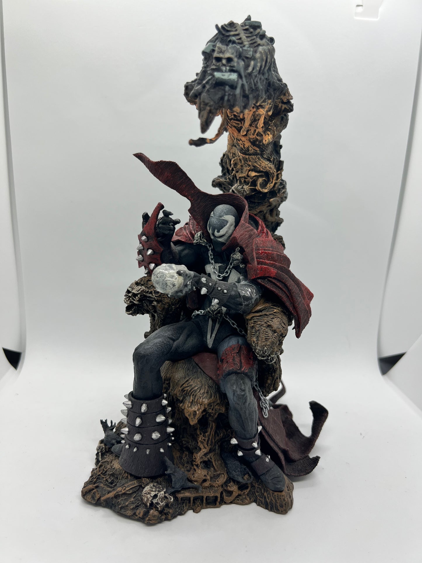 Spawn Series 21 Alternate Realities Spawn 7 Throne Statue McFarlane Figure 2002.