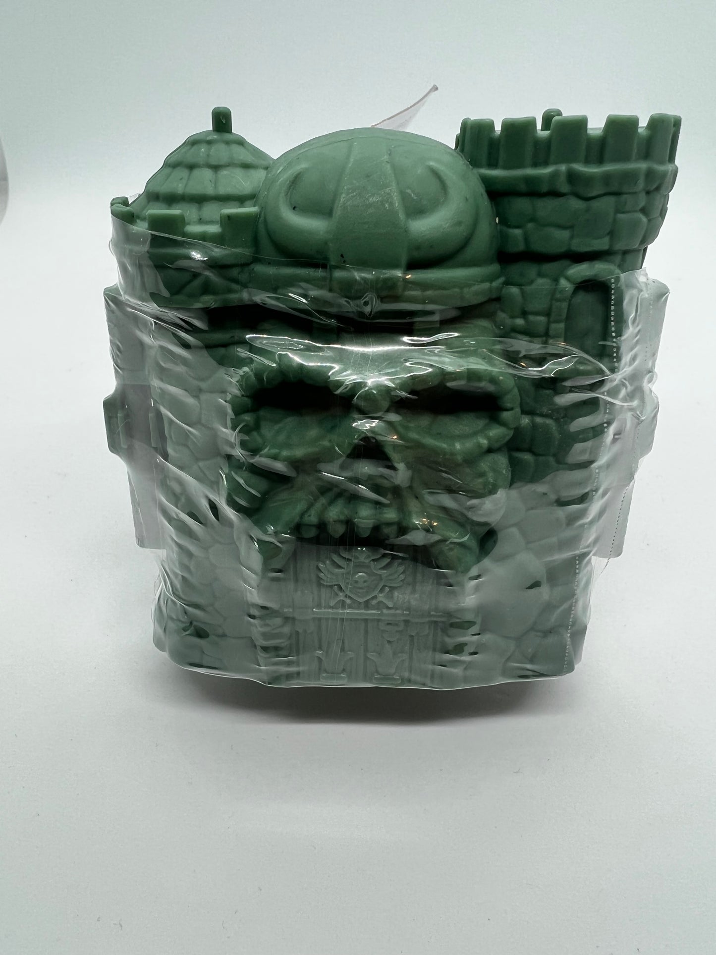 asters Of The Universe - Eternia Minis Code B Skeletor Sealed